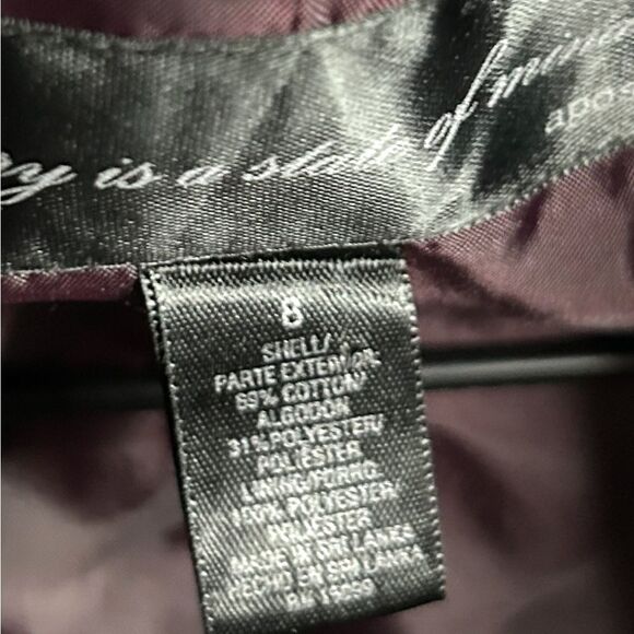 Apostrophe Metropolitan Luxe II Plum Brocade Blazer - Picture 10 of 11